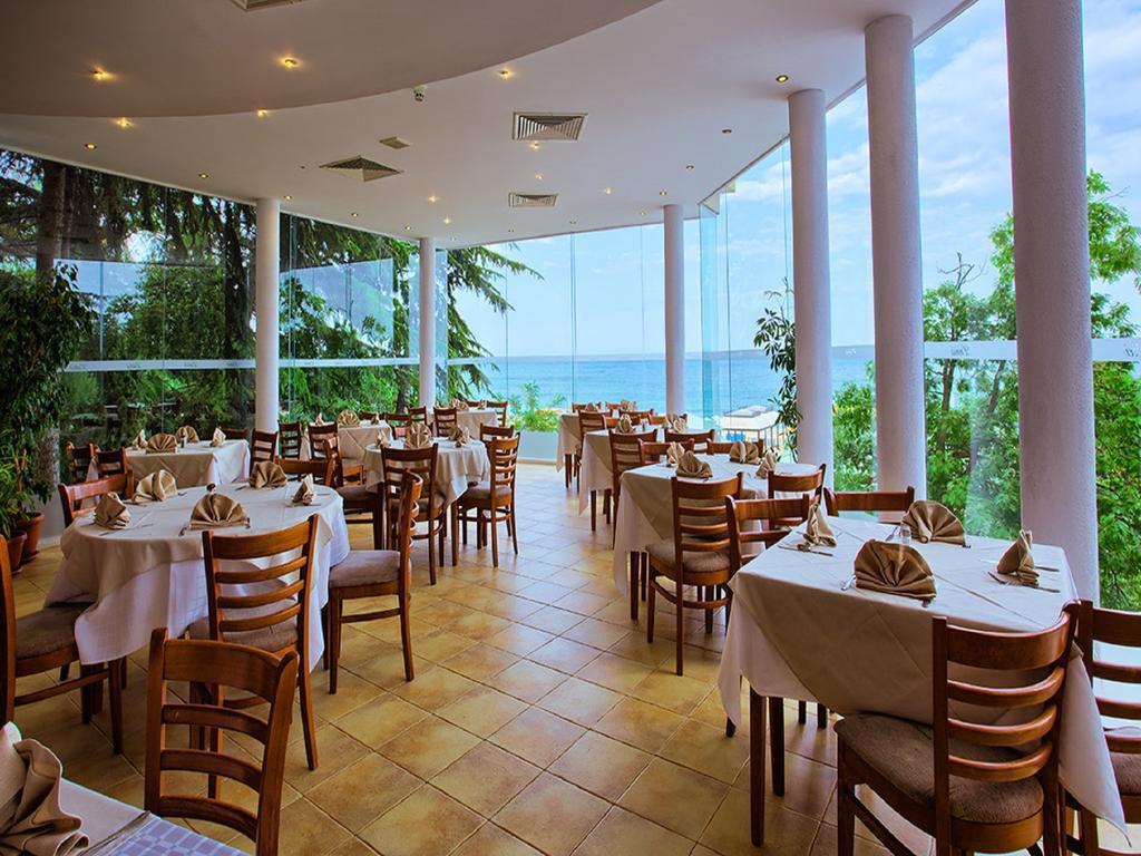 Luna Beach Hotel ゴールデンサンド エクステリア 写真