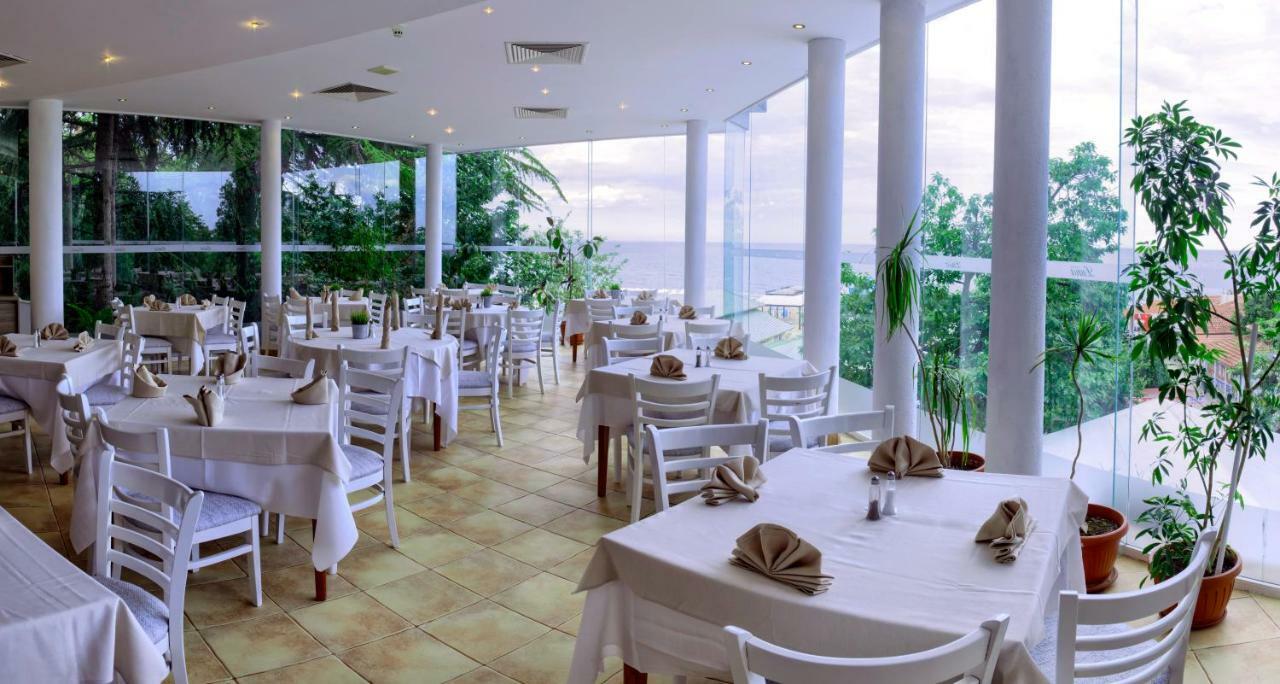 Luna Beach Hotel ゴールデンサンド エクステリア 写真