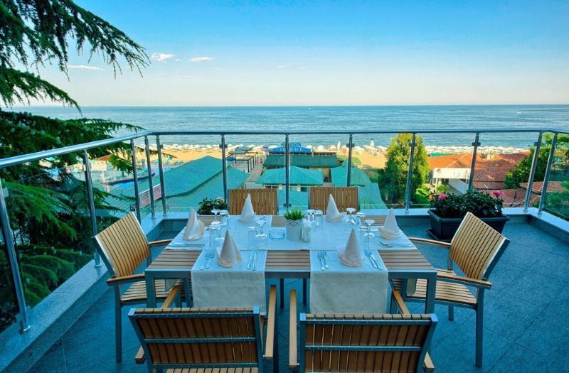 Luna Beach Hotel ゴールデンサンド エクステリア 写真